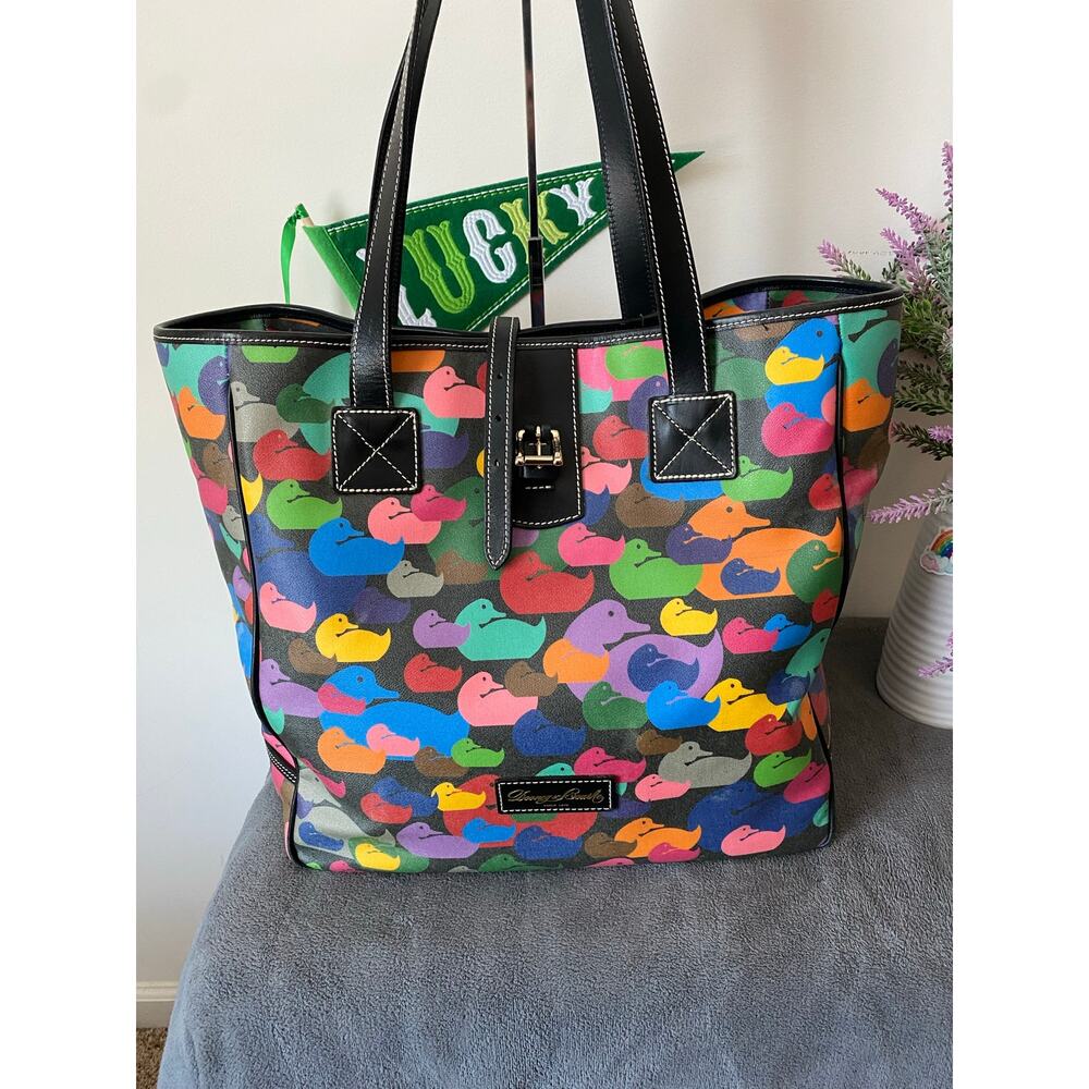 Dooney and Bourke LARGE Wonderduck Tote - Picture 2 of 9